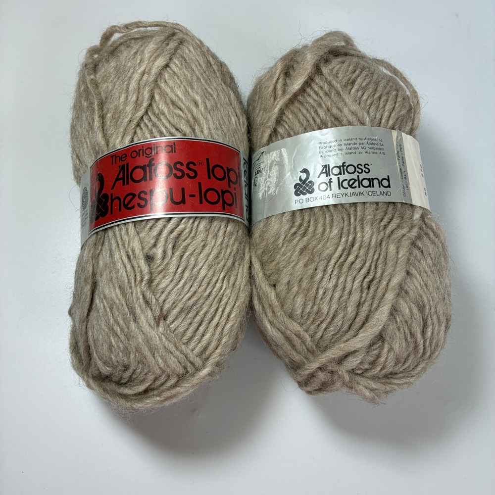 Álafoss Lopi Iceland Wool Yarn NEW Lot 2 skeins balls Hespu-Lopi heather oatmeal